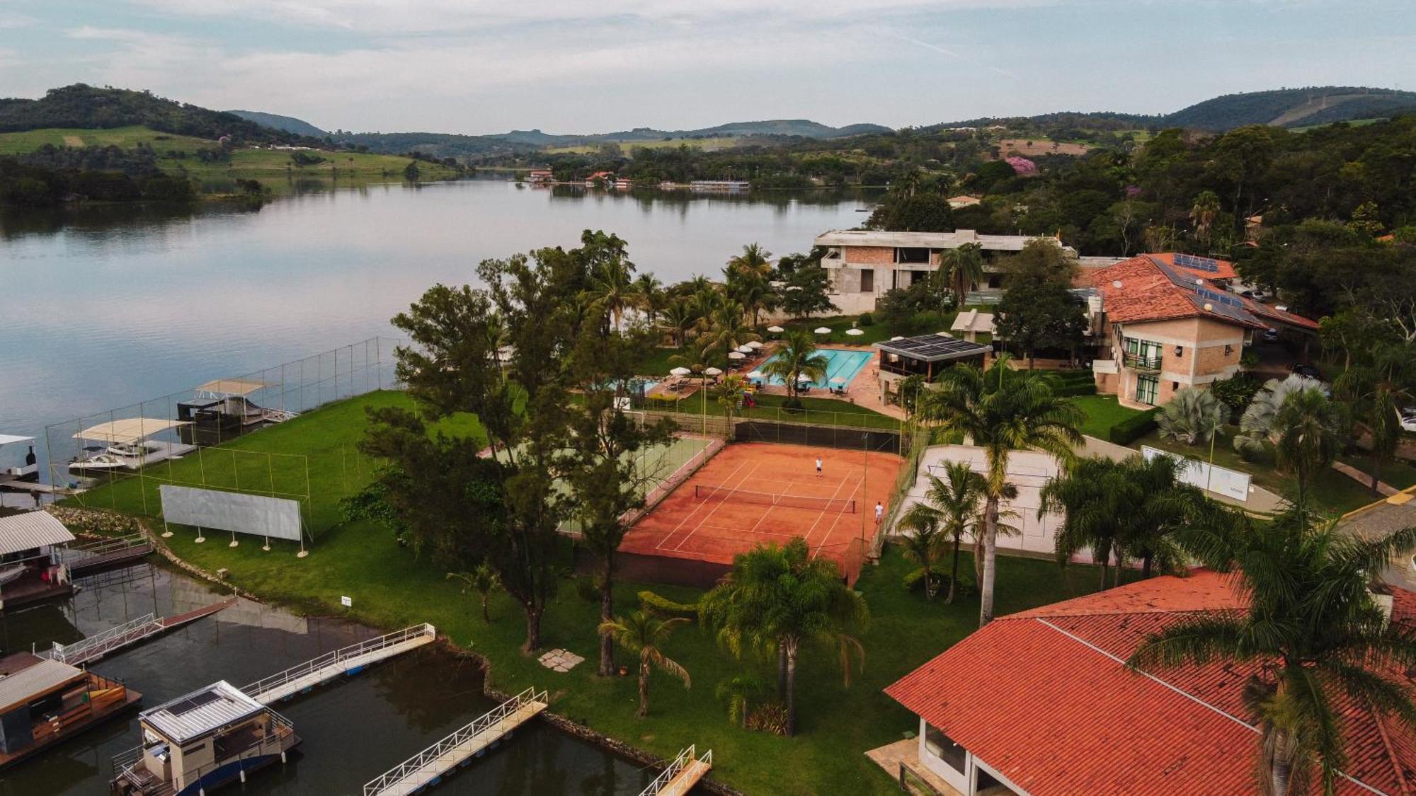 Hotel Lago Do Sol Itauna  Exterior photo